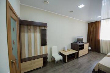 Фото номера Большой двухместный номер с 1 кроватью Отель Elite Hotel г. Бельцы 6